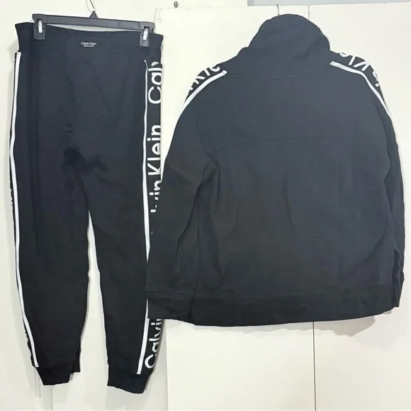 Calvin Klein Black Performance Jacket - Picture 10 of 10